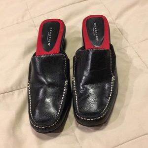 Kenneth Cole Reaction Leather wedge/clog